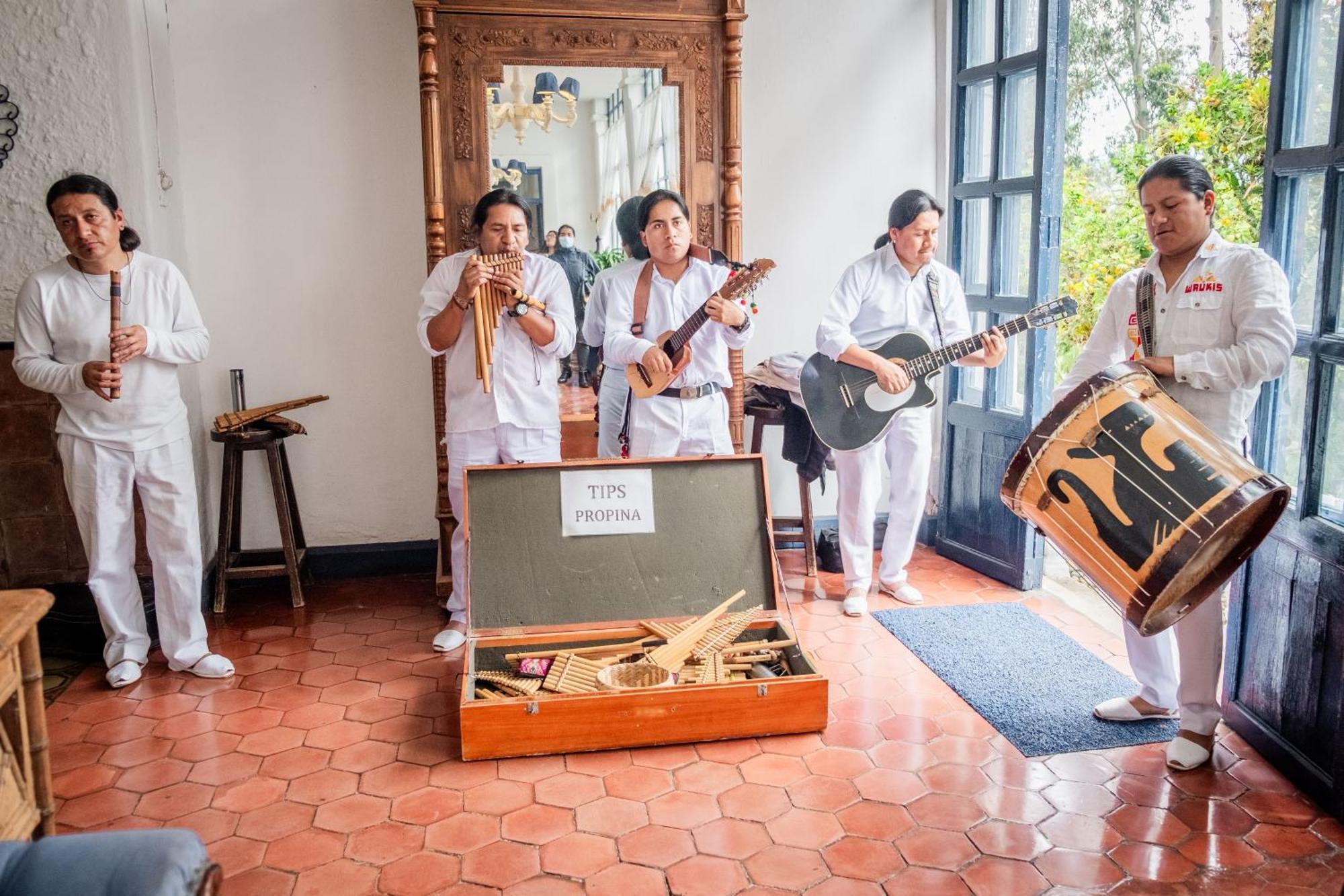 Hosteria Hacienda Pinsaqui Otavalo Extérieur photo