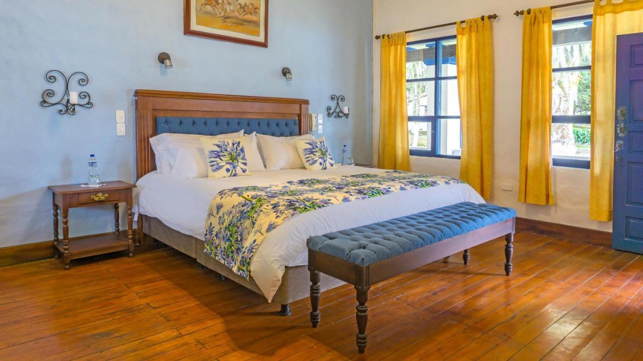 Hosteria Hacienda Pinsaqui Otavalo Extérieur photo